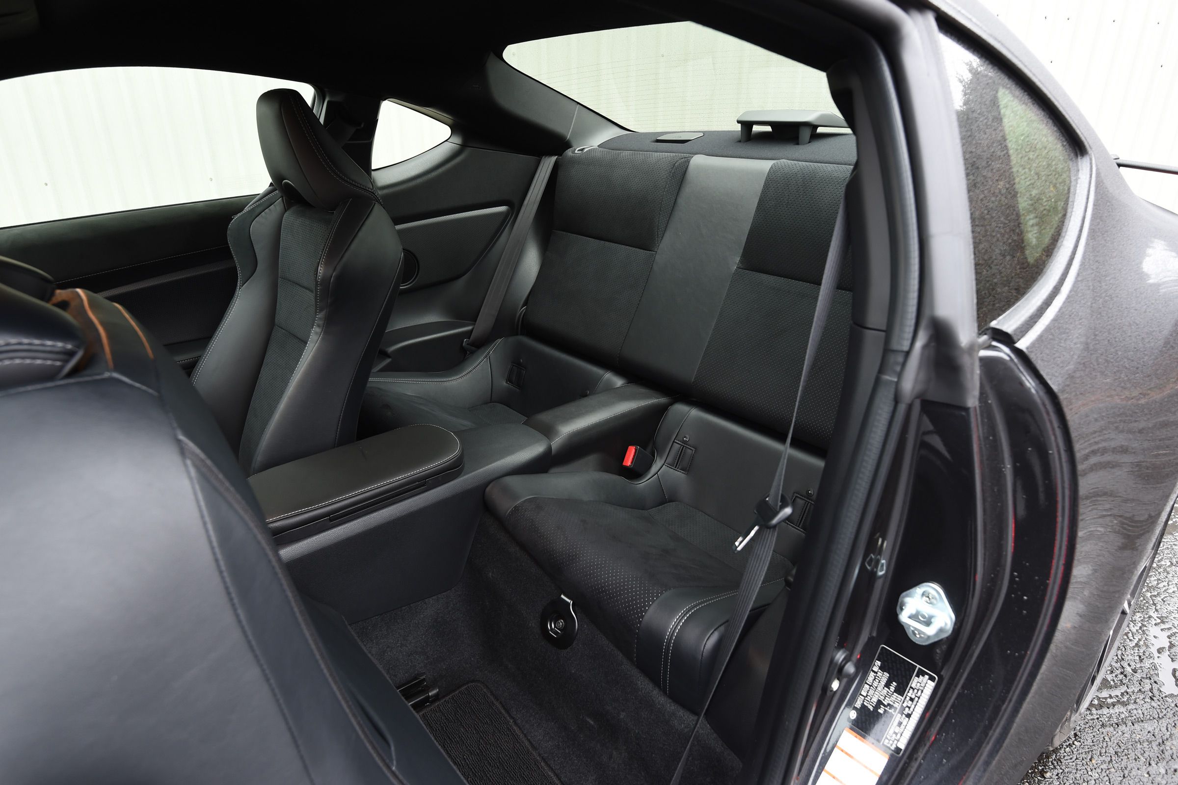 2017 Toyota Gt86 Black Interior Seats Rear (View 8 of 13)