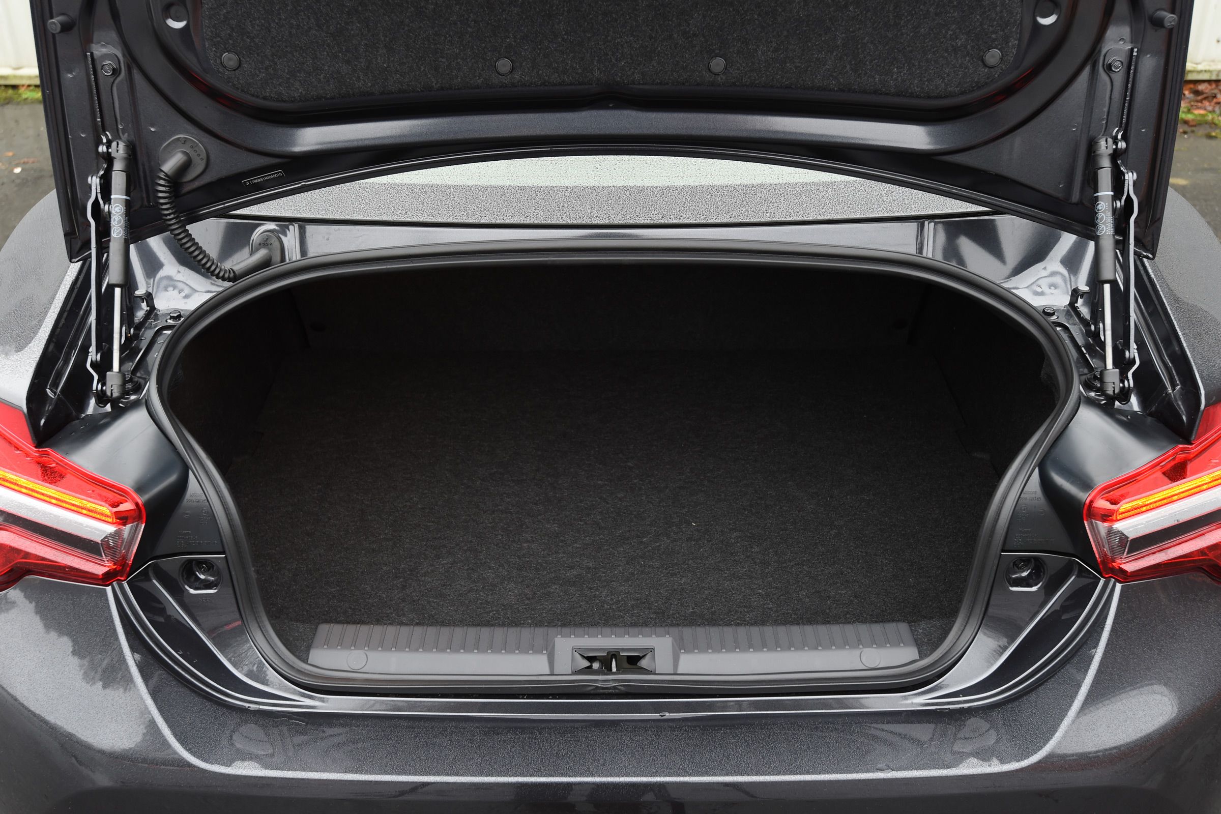 2017 Toyota GT86 Black Interior View Cargo Trunk (View 9 of 13)