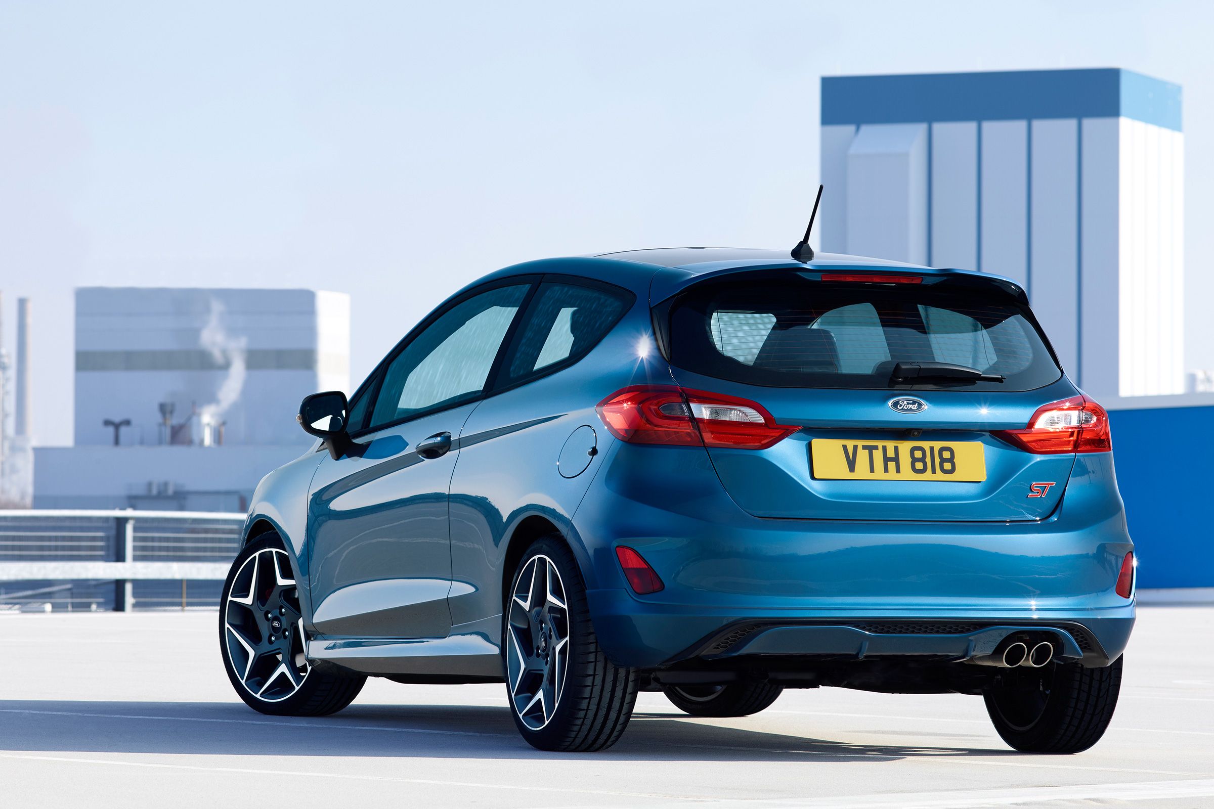 2018 Ford Fiesta St Exterior Rear And Side (View 11 of 51)