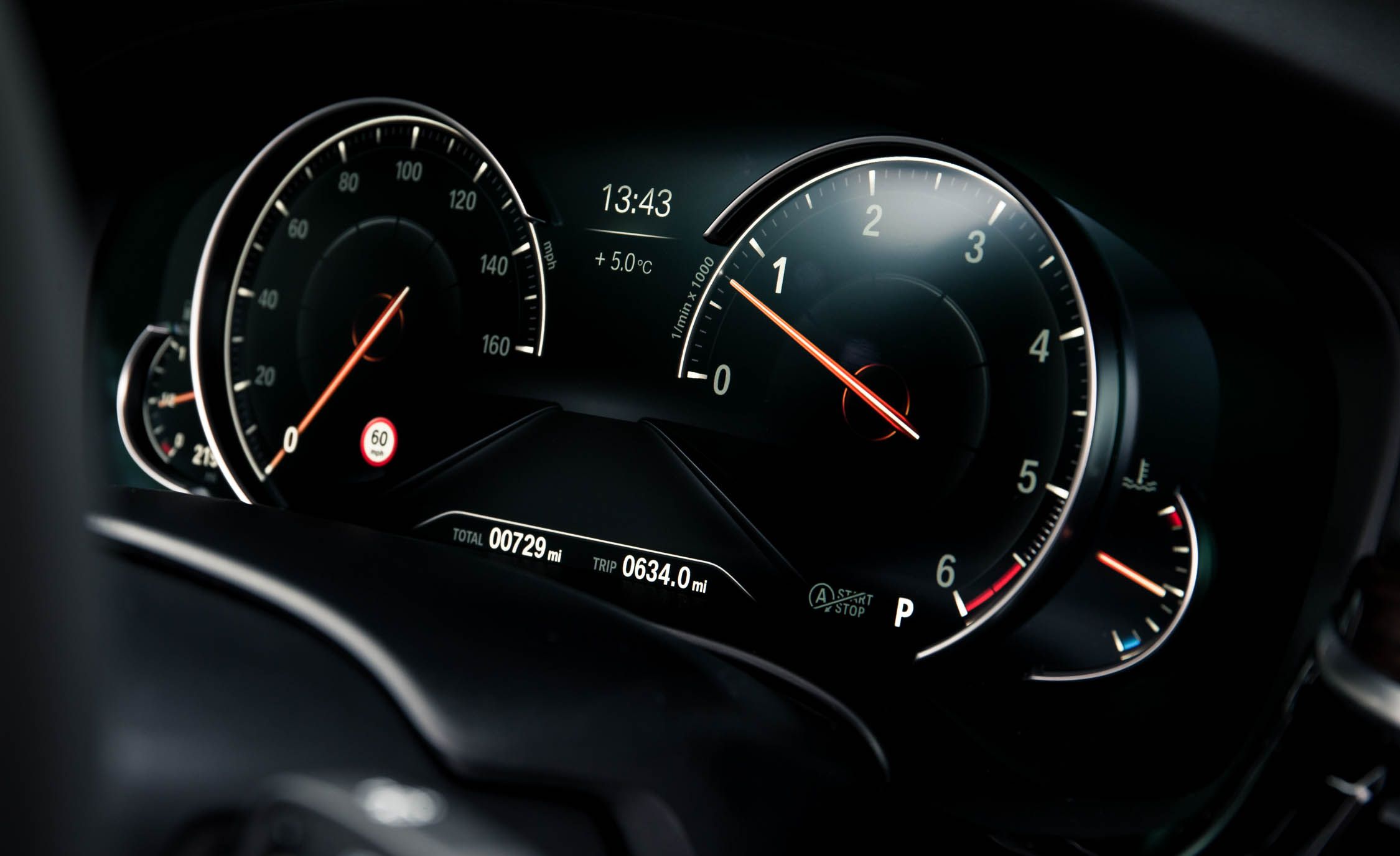 2017 BMW 530d Interior View Speedometer Instrument Cluster (View 22 of 32)