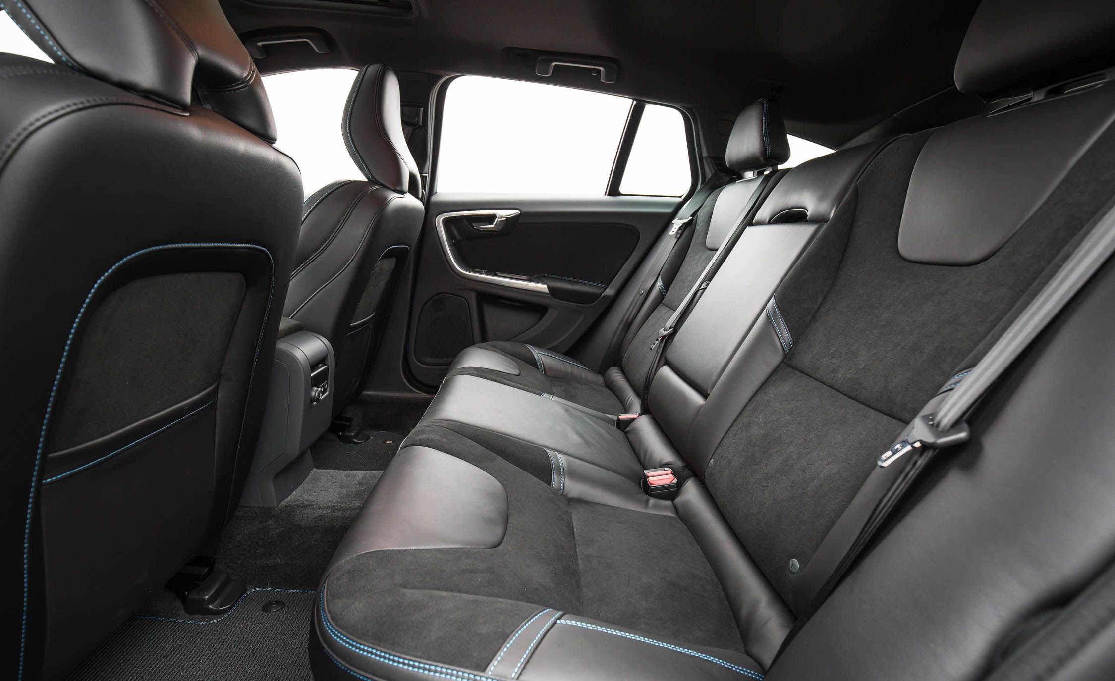 2017 Volvo V60 Polestar Interior Seats Rear Passengers (View 41 of 53)