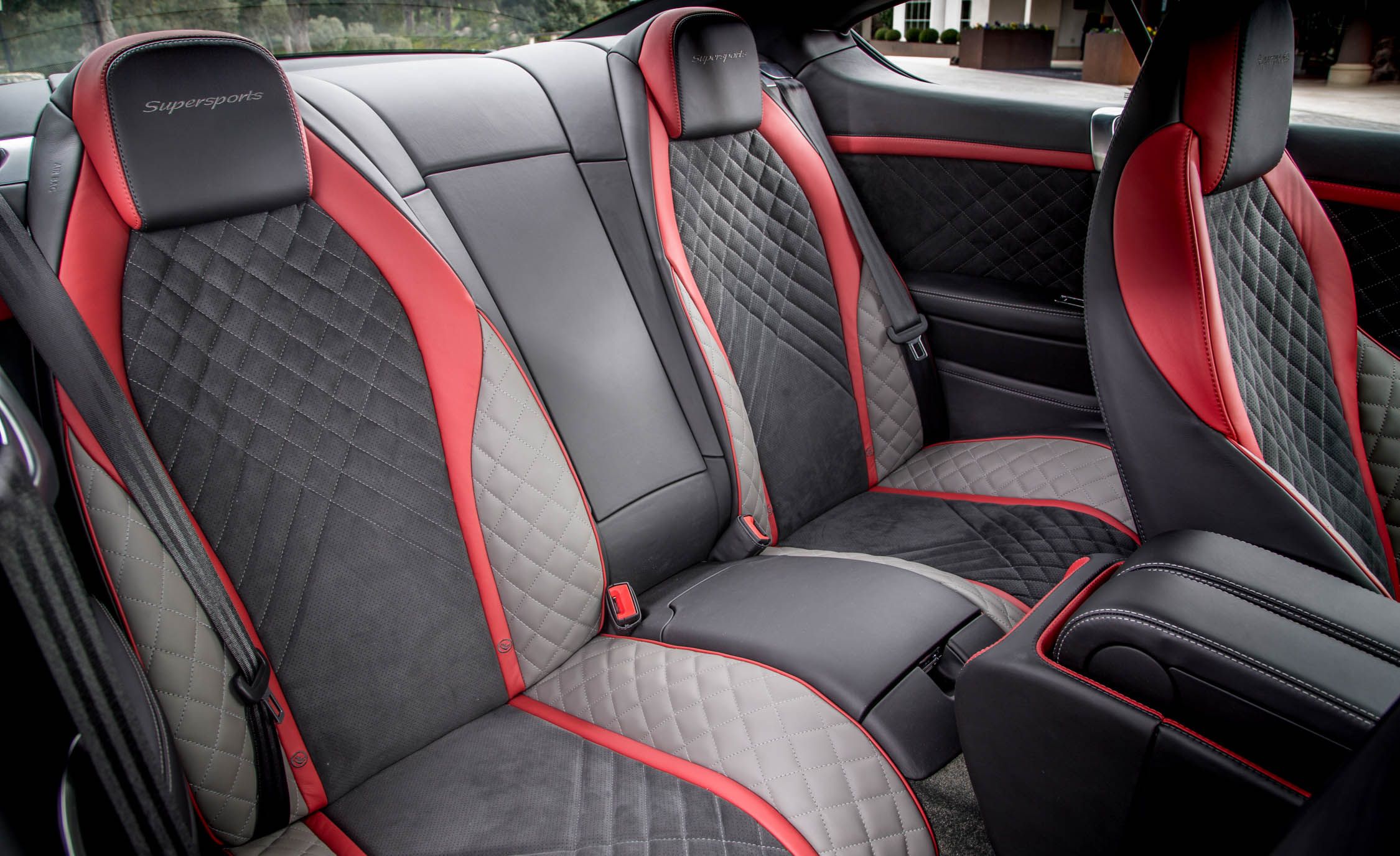 2018 Bentley Continental Supersports Interior Seats Rear (View 5 of 66)