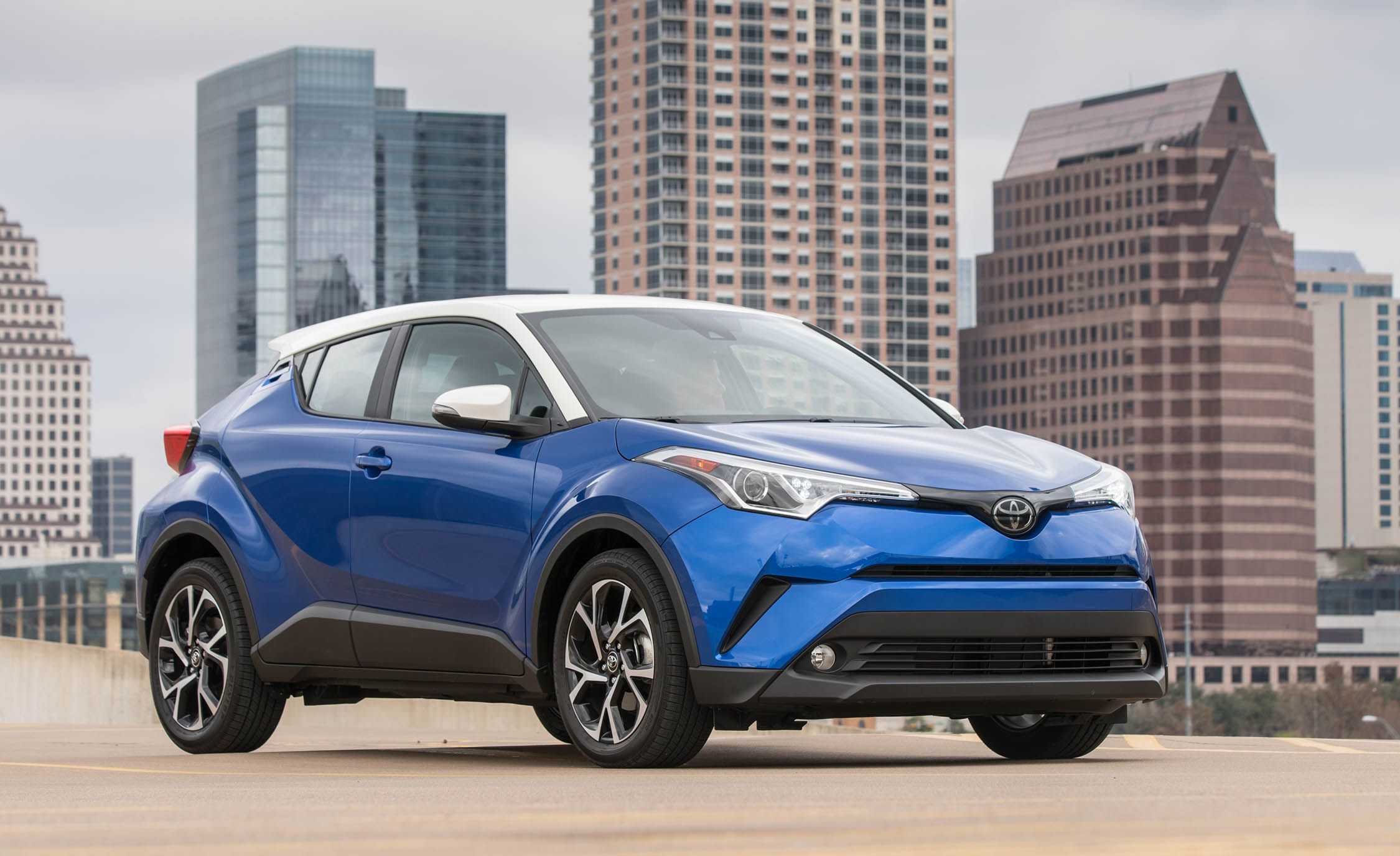 2018 Toyota C HR Blue Exterior Front And Side (View 1 of 33)