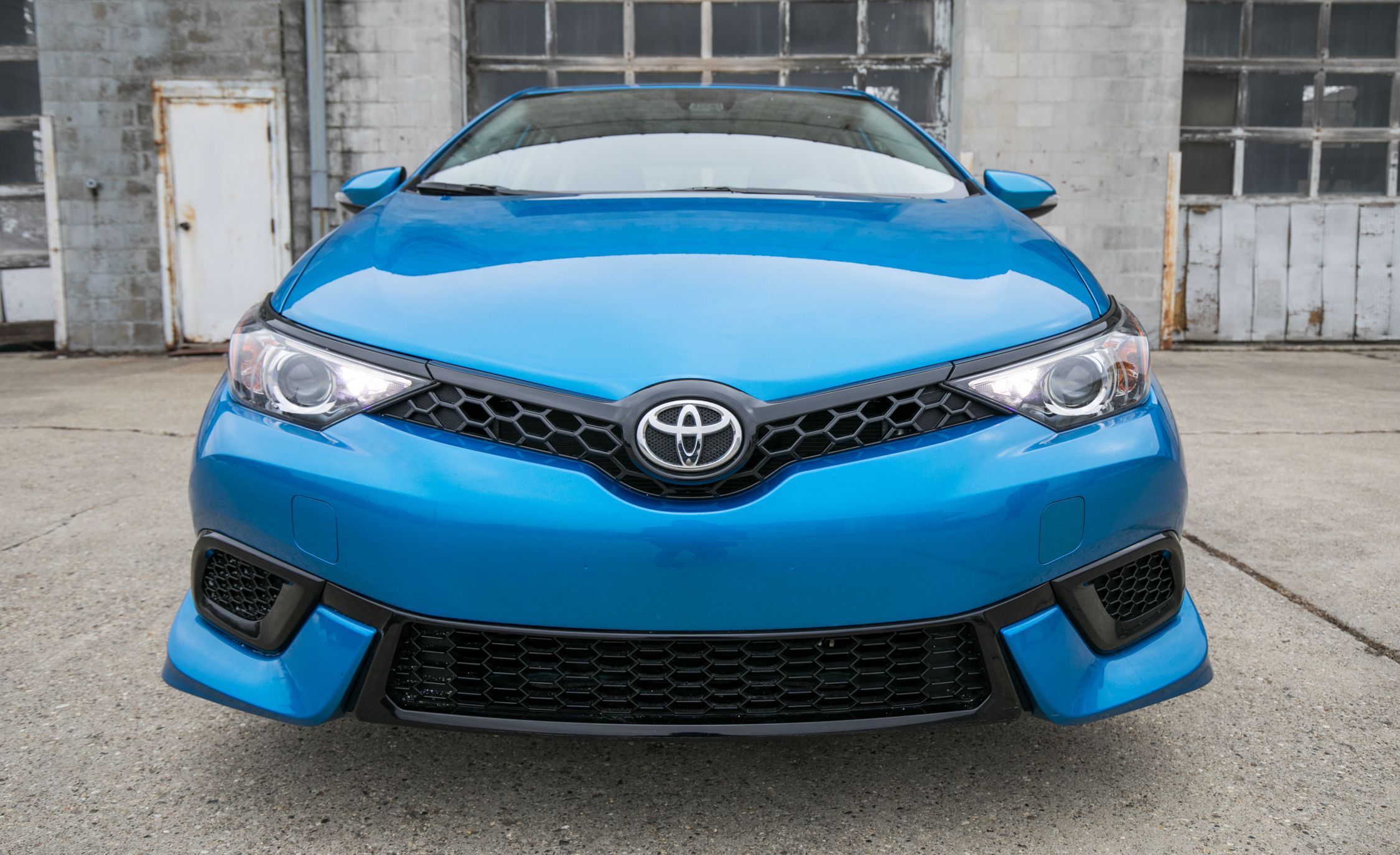 2017 Toyota Corolla IM Hatchback Exterior View Front Bumper (View 22 of 52)