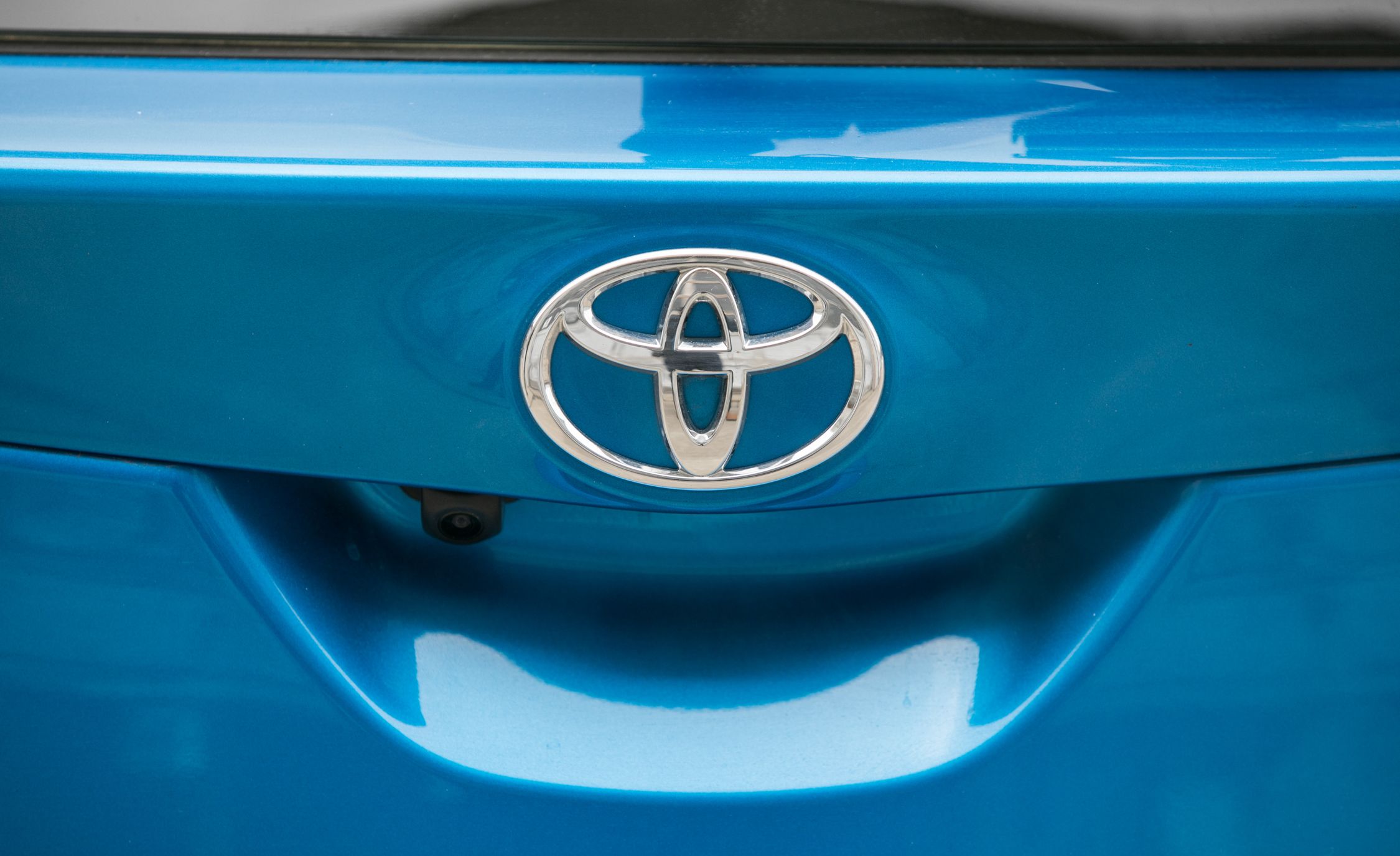 2017 Toyota Corolla IM Hatchback Exterior View Rear Badge (View 24 of 52)