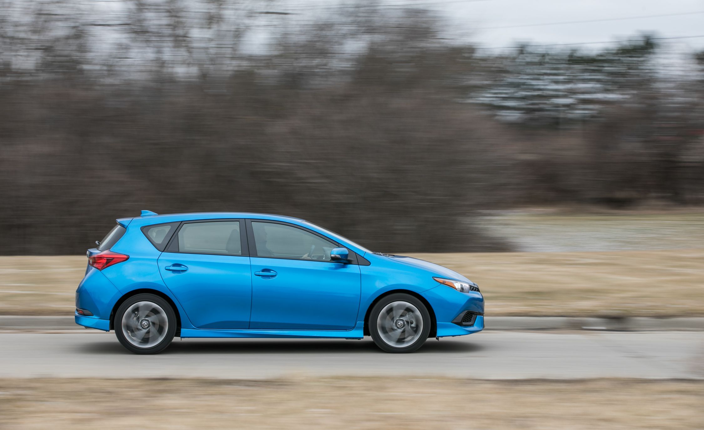 2017 Toyota Corolla IM Hatchback Test Drive Side (View 5 of 52)