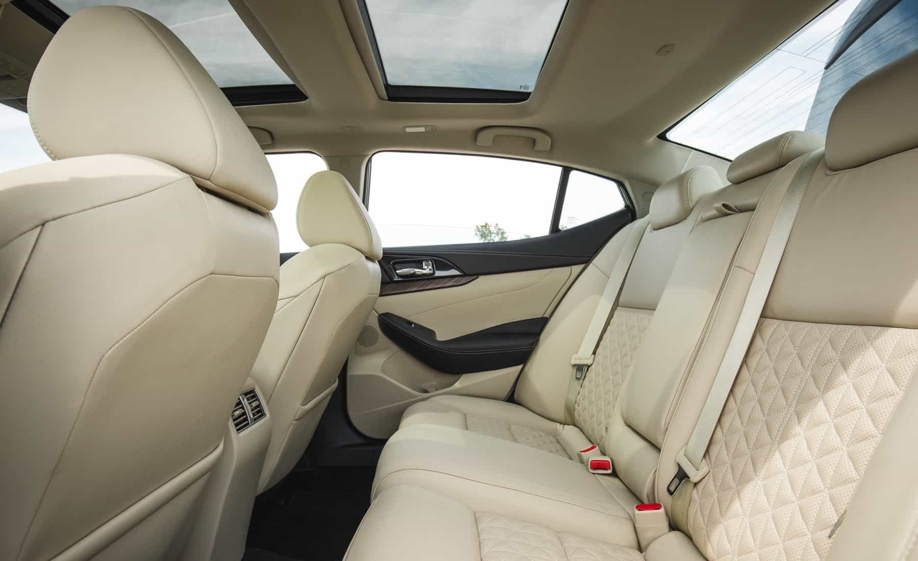 2017 Nissan Maxima Interior Seats Rear (View 5 of 40)