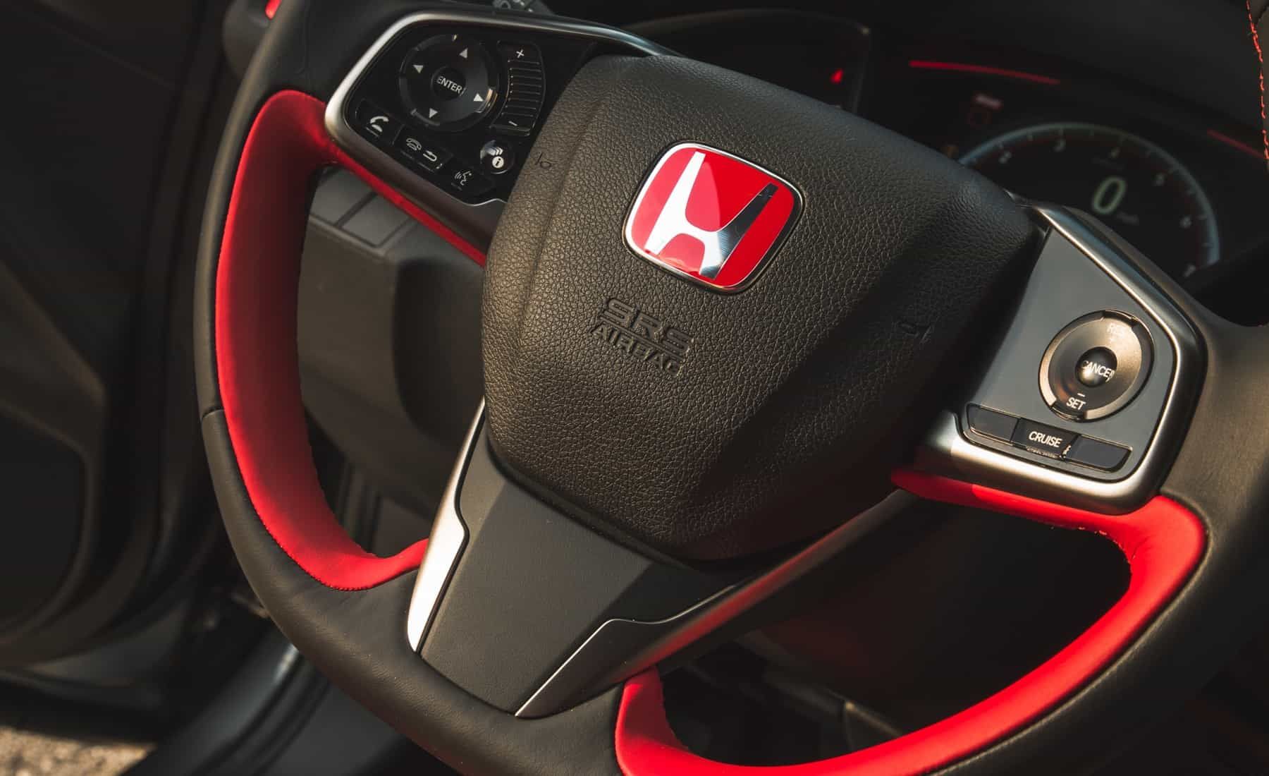 2017 Honda Civic Type R Interior View Steering (View 19 of 48)