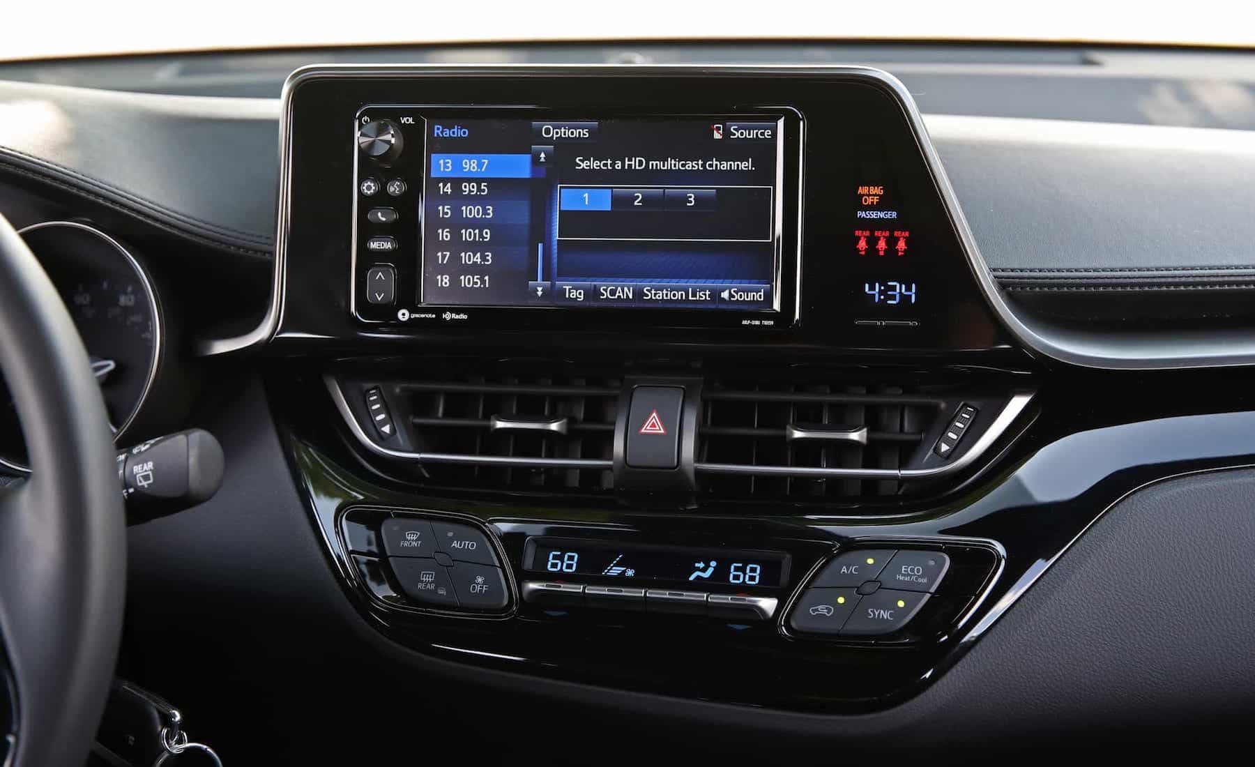 2018 Toyota C Hr Xle Premium Interior View Center Headunit Screen (View 24 of 52)