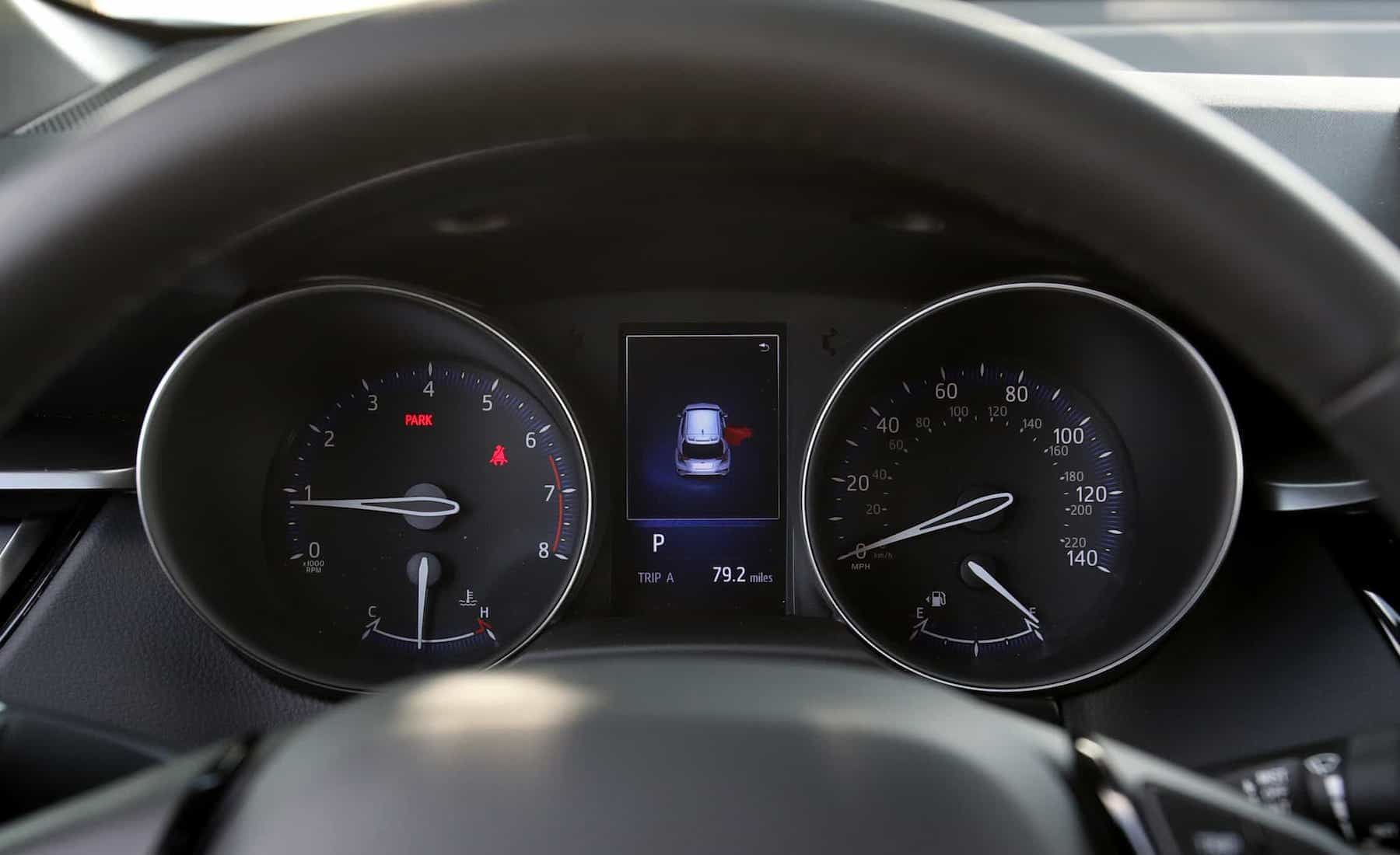 2018 Toyota C Hr Xle Premium Interior View Speedometer (View 20 of 52)