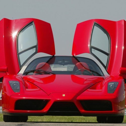2002 Ferrari Enzo Review (Photo 2 of 11)