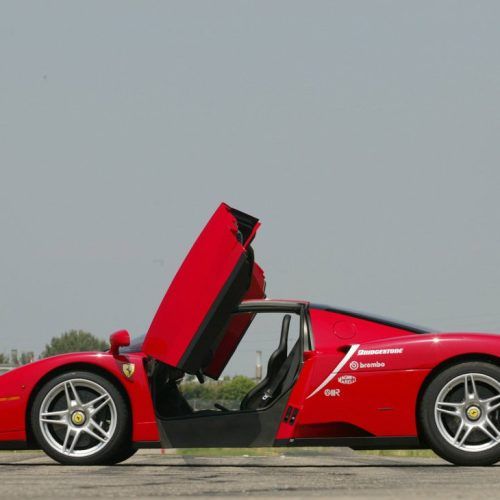 2002 Ferrari Enzo Review (Photo 4 of 11)