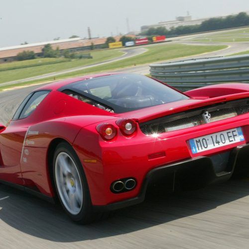 2002 Ferrari Enzo Review (Photo 8 of 11)
