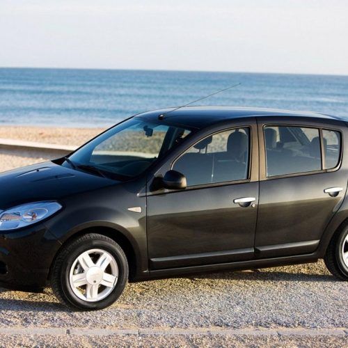 2009 Dacia Sandero Review (Photo 5 of 9)