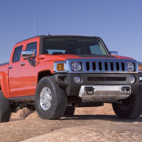 2009 Hummer H3T Alpha Review (Photo 7 of 8)