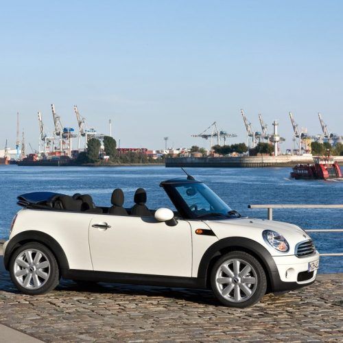 2009 Mini Cooper Convertible Review (Photo 15 of 15)