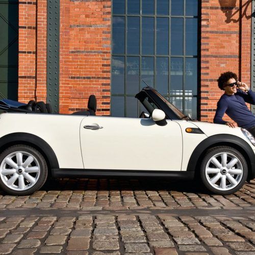2009 Mini Cooper Convertible Review (Photo 11 of 15)