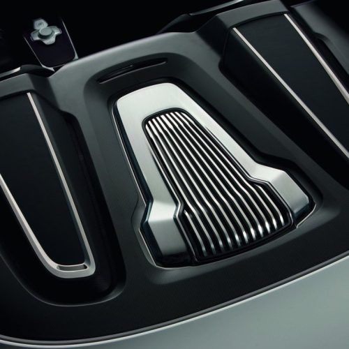 2010 Audi e-tron Spyder Review (Photo 2 of 9)