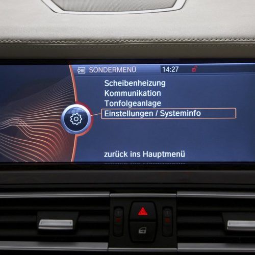 2010 BMW 7-Series High Security Review (Photo 10 of 16)