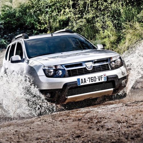 2011 Dacia Duster Review (Photo 3 of 10)