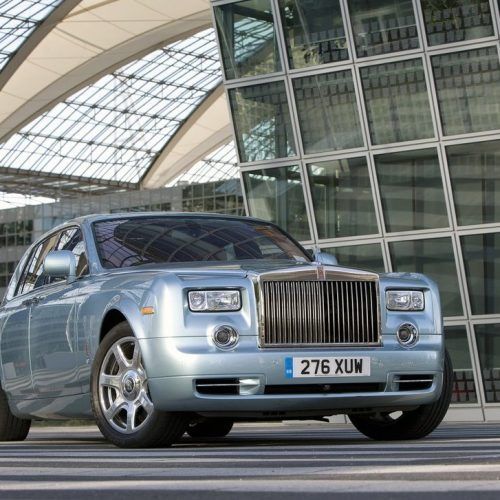 2011 Rolls-Royce 102EX Electric Review (Photo 5 of 10)
