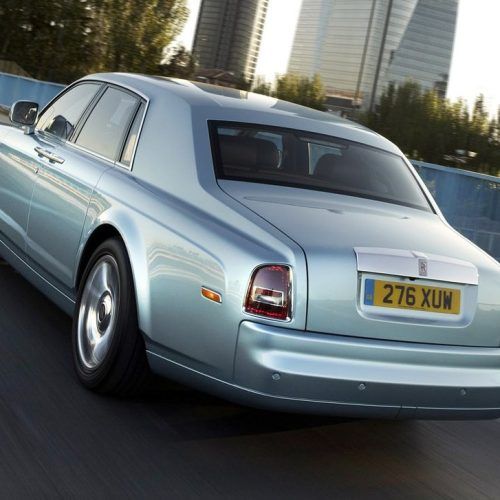 2011 Rolls-Royce 102EX Electric Review (Photo 4 of 10)