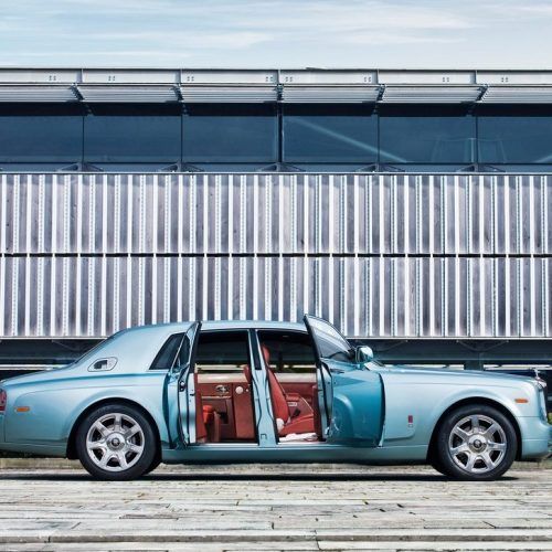 2011 Rolls-Royce 102EX Electric Review (Photo 8 of 10)