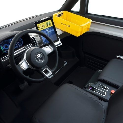 2011 Volkswagen eT Courier Concept Review (Photo 4 of 5)
