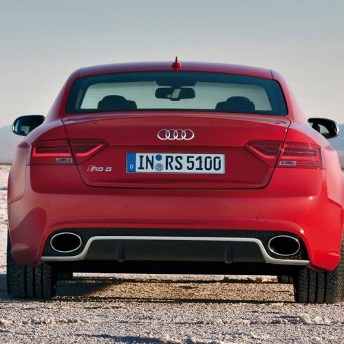 2012 Audi RS5 Coupe Review (Photo 16 of 21)