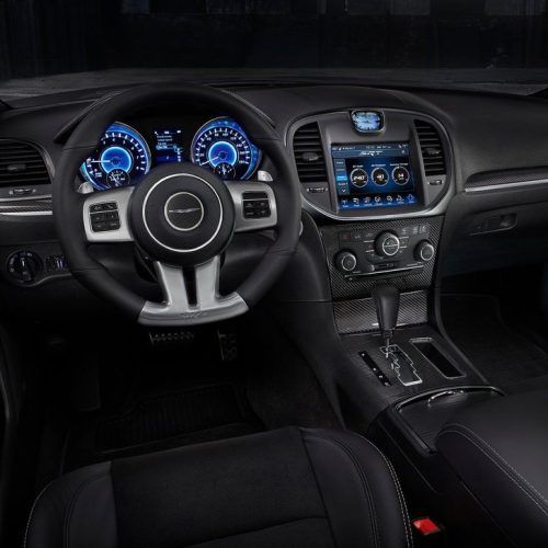 2012 Chrysler 300 SRT8 Review (Photo 5 of 9)