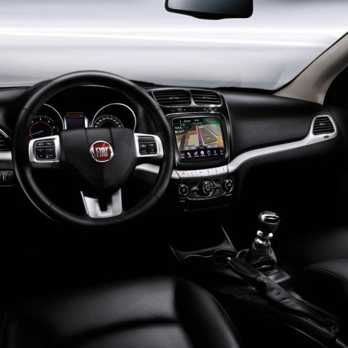 2012 Fiat Freemont Review (Photo 6 of 11)