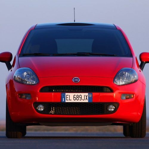2012 Fiat Punto Review (Photo 4 of 21)