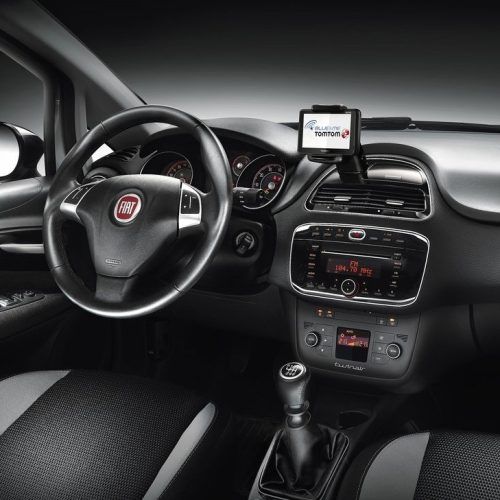 2012 Fiat Punto Review (Photo 12 of 21)