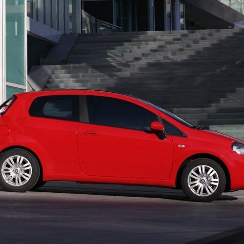 2012 Fiat Punto Review (Photo 21 of 21)
