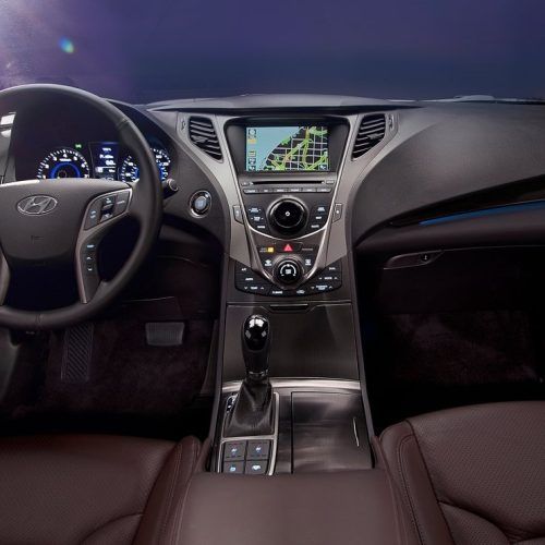 2012 Hyundai Azera Car Review (Photo 4 of 8)