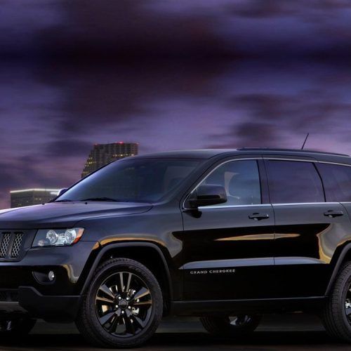 2012 Jeep Grand Cherokee Review (Photo 1 of 11)