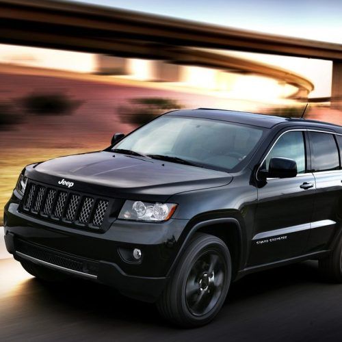2012 Jeep Grand Cherokee Review (Photo 2 of 11)