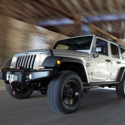 2012 Jeep Wrangler MW3 Review (Photo 6 of 7)