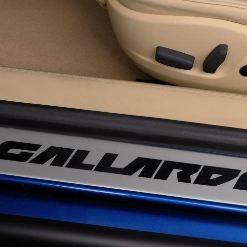 2012 Lamborghini Gallardo LP550-2 Spyder Review (Photo 3 of 7)