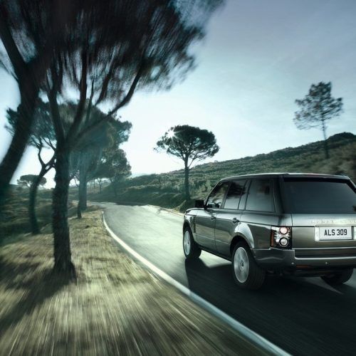 2012 Land Rover Range Rover Review (Photo 5 of 8)