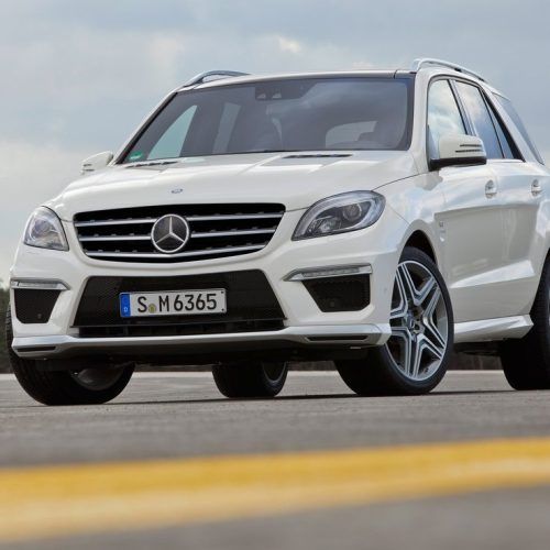 2012 Mercedes-Benz ML63 AMG Review (Photo 7 of 8)