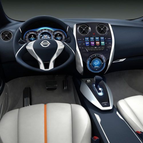 2012 Nissan Invitation Concept Review (Photo 3 of 7)