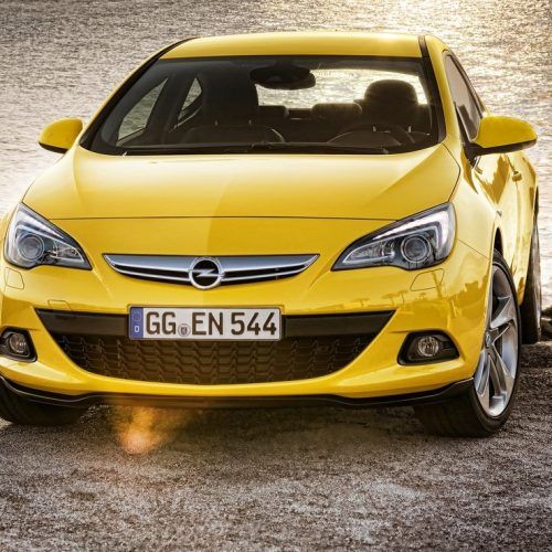 2012 Opel Astra GTC Dramatic Luxurious Concept (Photo 4 of 8)