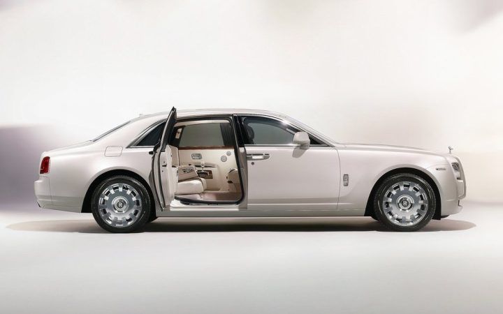 The Best 2012 Rolls-royce Ghost Six Senses Review