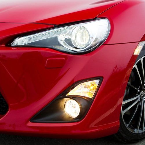 2012 Toyota 86 GTS Price and Review (Photo 9 of 13)