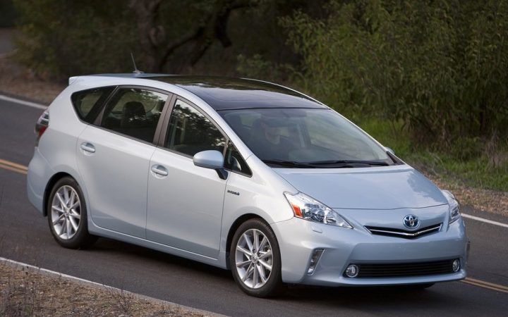 25 Best Ideas 2012 Toyota Prius V Review