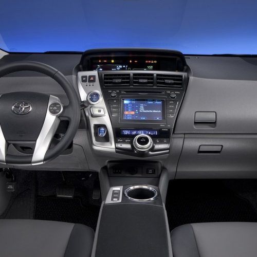 2012 Toyota Prius V Review (Photo 16 of 25)