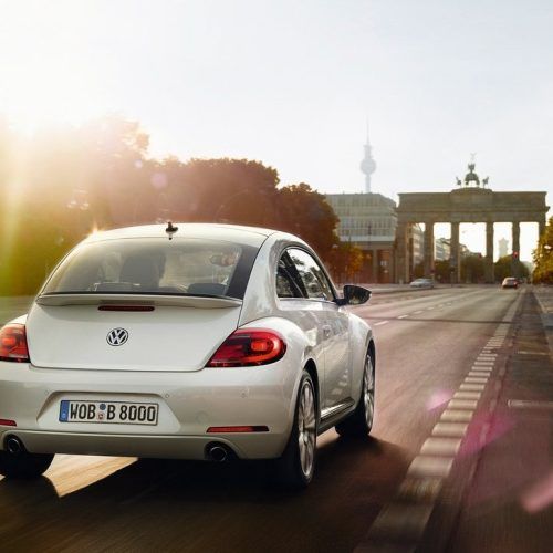 2012 Volkswagen Beetle Review (Photo 18 of 27)