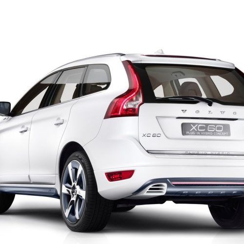 2012 Volvo XC60 Plug-in Hybrid Review (Photo 7 of 10)