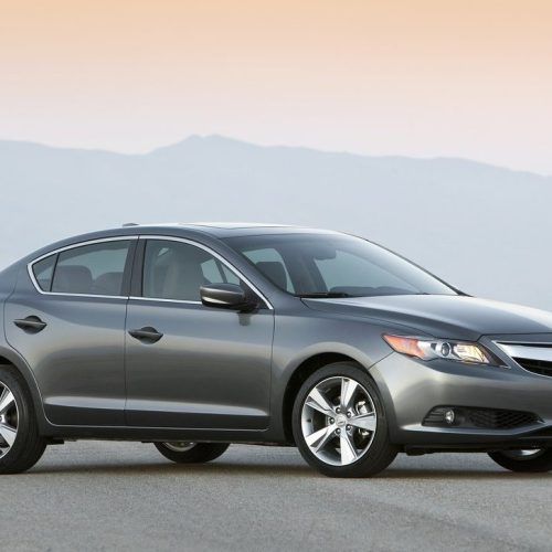 2013 Acura ILX Review (Photo 1 of 23)